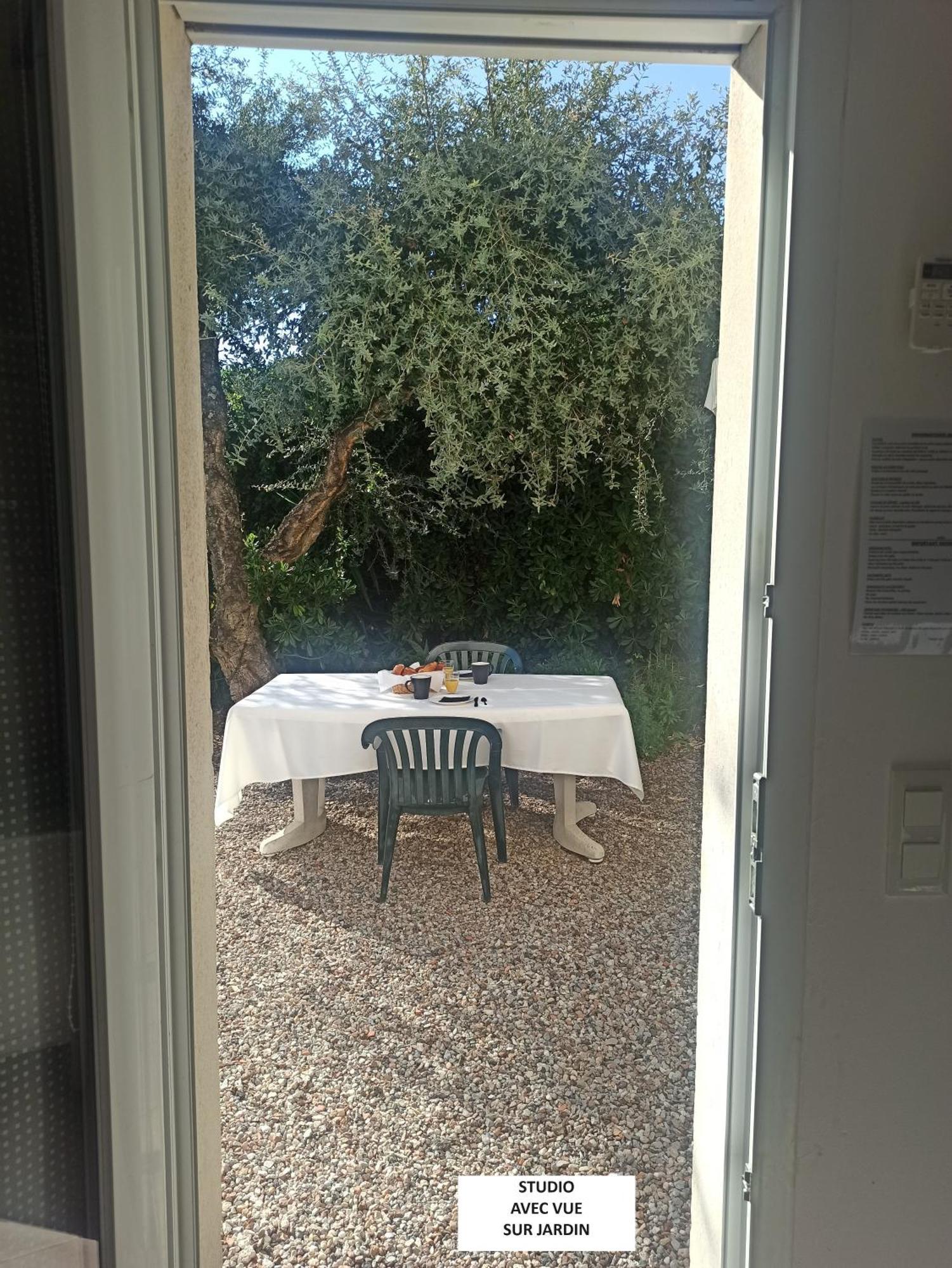 Studio Quietude Saint Aygulf Εξωτερικό φωτογραφία